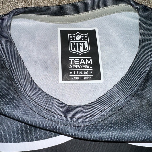 NWT LAS VEGAS RAIDERS JERSEY TEE - Picture 2 of 5